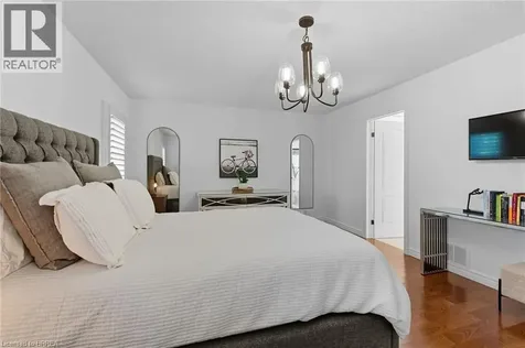 20 Zavarella Court Paris ON N3L 4H3