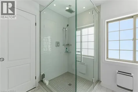 20 Zavarella Court Paris ON N3L 4H3