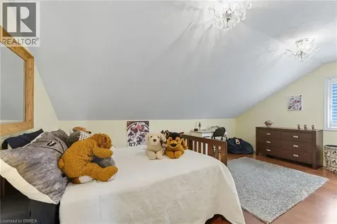 20 Zavarella Court Paris ON N3L 4H3