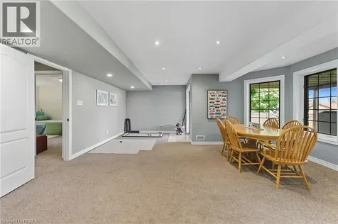 20 Zavarella Court Paris ON N3L 4H3