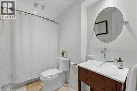 20 Zavarella Court Paris ON N3L 4H3