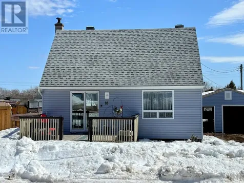 18 Swallow Drive Manitouwadge ON P0T 2C0