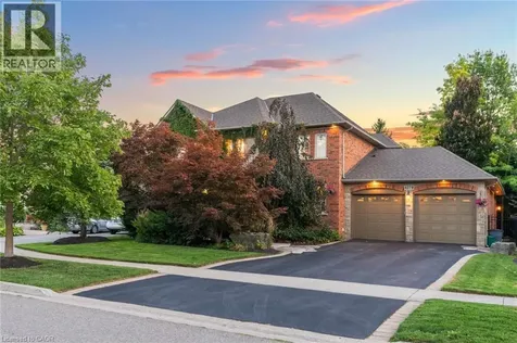 4278 Clubview Drive Burlington ON L7M 4X1