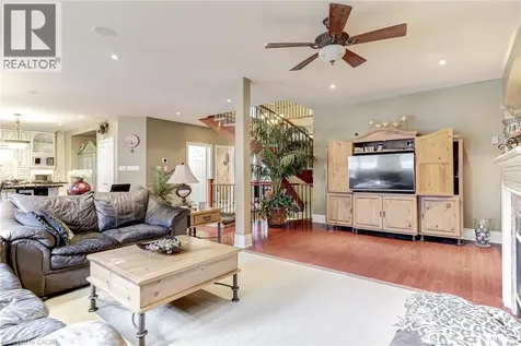 4278 Clubview Drive Burlington ON L7M 4X1