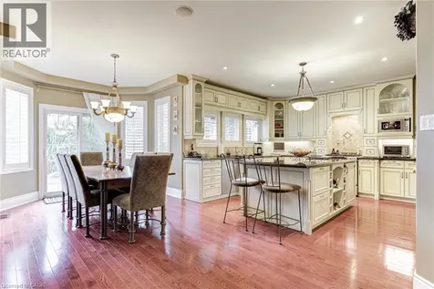 4278 Clubview Drive Burlington ON L7M 4X1