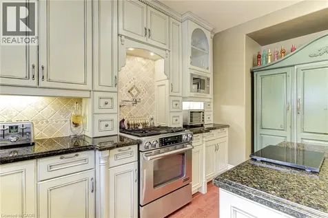 4278 Clubview Drive Burlington ON L7M 4X1