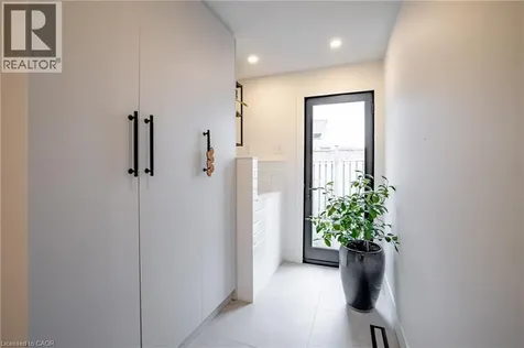 2433 Trevor Drive Oakville ON L6L 5C4