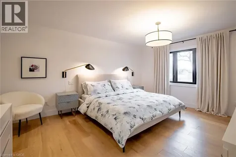 2433 Trevor Drive Oakville ON L6L 5C4