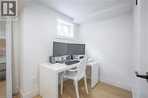 2433 Trevor Drive Oakville ON L6L 5C4