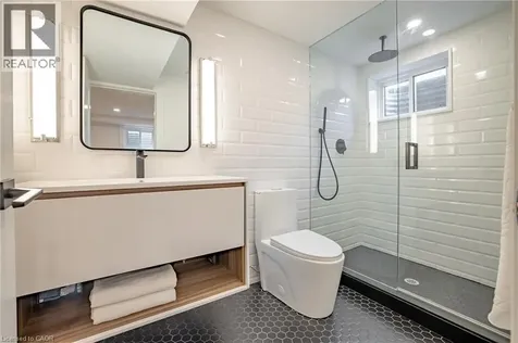 2433 Trevor Drive Oakville ON L6L 5C4