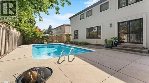 2433 Trevor Drive Oakville ON L6L 5C4