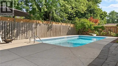 2433 Trevor Drive Oakville ON L6L 5C4