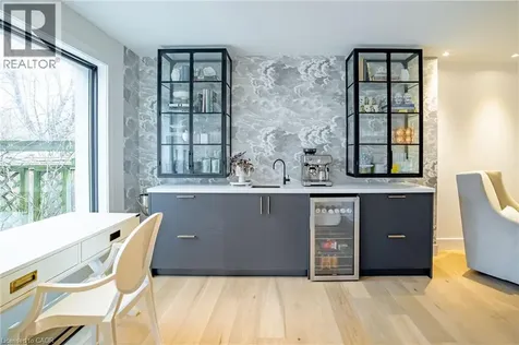 2433 Trevor Drive Oakville ON L6L 5C4