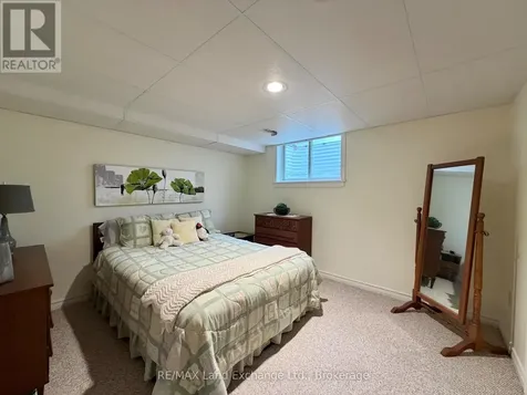 914 Arlington Street Saugeen Shores ON N0H 2C4
