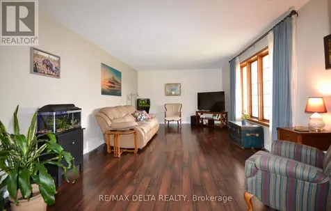 4001 Champlain Street Clarence-rockland ON K0A 1E0