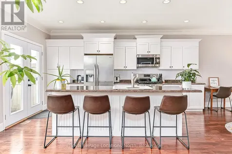 73 Findlay Drive Collingwood ON L9Y 0G6