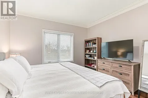 73 Findlay Drive Collingwood ON L9Y 0G6