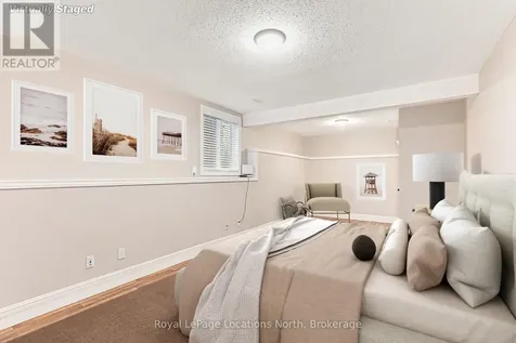 73 Findlay Drive Collingwood ON L9Y 0G6