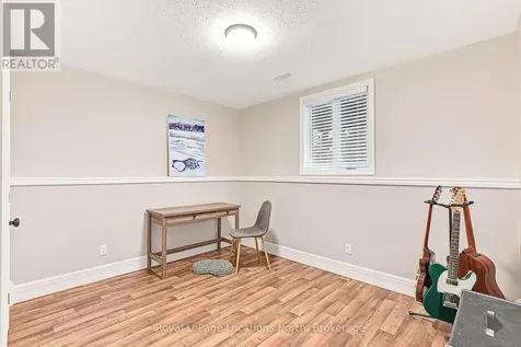 73 Findlay Drive Collingwood ON L9Y 0G6