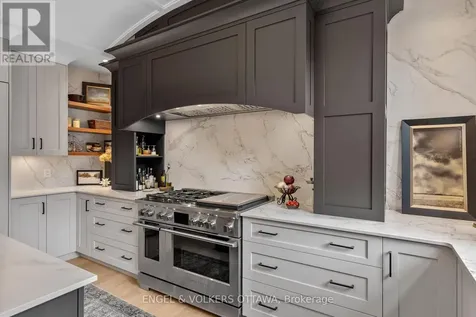37 Clarendon Avenue Ottawa ON K1Y 0P3