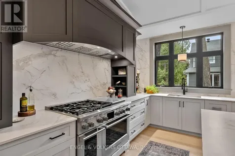 37 Clarendon Avenue Ottawa ON K1Y 0P3