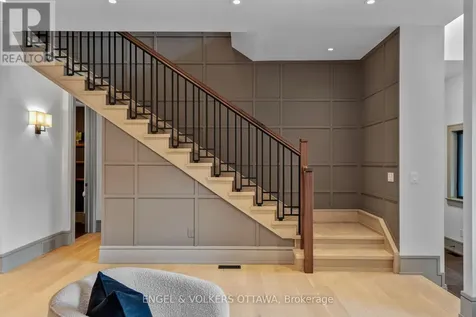 37 Clarendon Avenue Ottawa ON K1Y 0P3