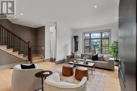37 Clarendon Avenue Ottawa ON K1Y 0P3
