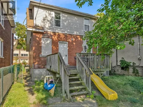527-531 Mcewan Windsor ON N9B 2E7