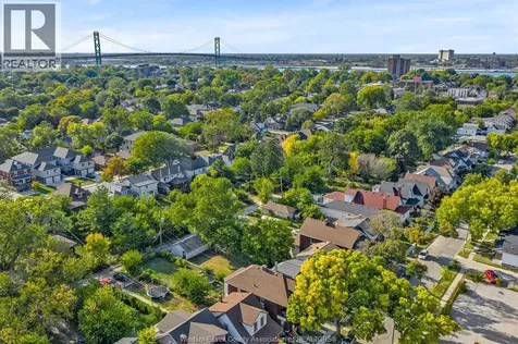 527-531 Mcewan Windsor ON N9B 2E7