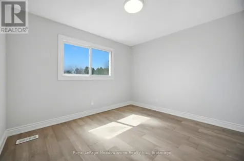 680 Raglan Street Minto ON N0G 2P0