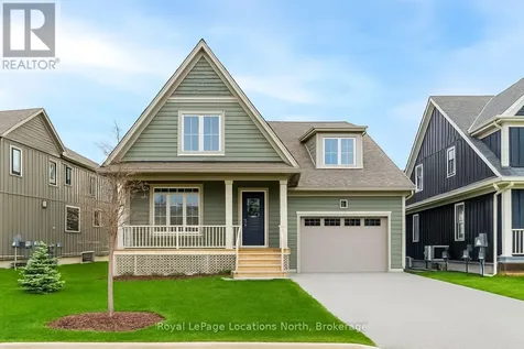 207 Yellow Birch Crescent Blue Mountains ON L9Y 0Z3