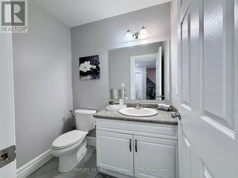 9 Barrett Crescent St. Thomas ON N5R 6M1