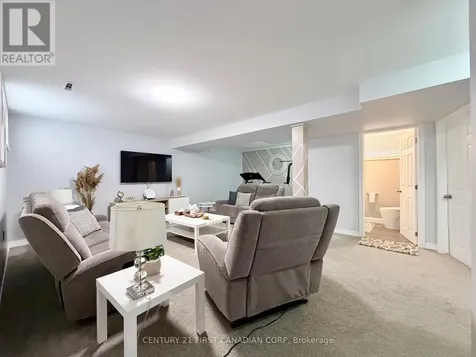 9 Barrett Crescent St. Thomas ON N5R 6M1