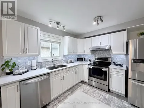 9 Barrett Crescent St. Thomas ON N5R 6M1