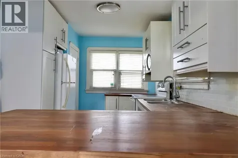80 Roseview Avenue Cambridge ON N1R 4A7