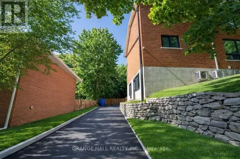 235 Canice Street Orillia ON L3V 4J1