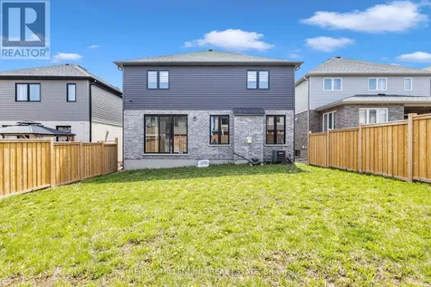 11 Tindall Crescent South East Luther Grand Valley ON L9W 6P4