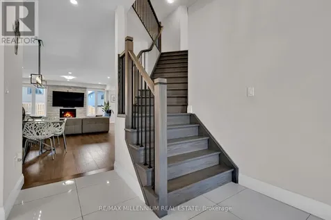 11 Tindall Crescent South East Luther Grand Valley ON L9W 6P4