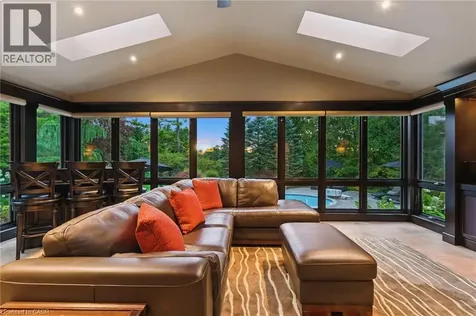 25 Sunset Drive Simcoe ON N3Y 4G2