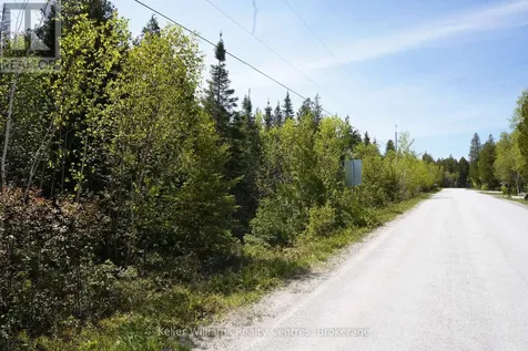 76 Myles Drive Northern Bruce Peninsula ON N0H 1W0