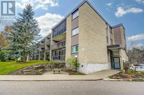 6 Shettleston Drive Cambridge ON N3H 5E7