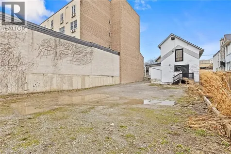 196 King Street St. Catharines ON L2R 3J7