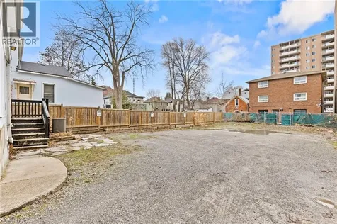 196 King Street St. Catharines ON L2R 3J7