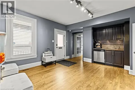 196 King Street St. Catharines ON L2R 3J7