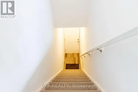 205 West Oak Trail Kitchener ON N2R 0R9