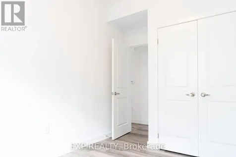 205 West Oak Trail Kitchener ON N2R 0R9