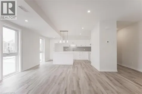 686 Benninger Drive Kitchener ON N2E 0H8