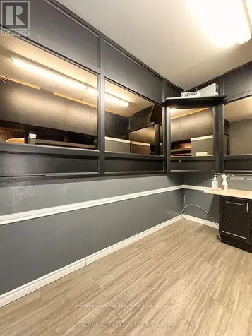 151 Rideau Street Ottawa ON K1N 5X4