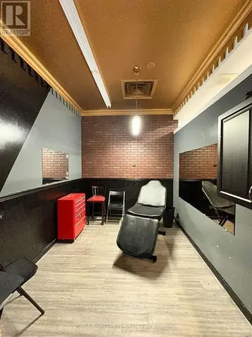 151 Rideau Street Ottawa ON K1N 5X4