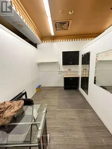 151 Rideau Street Ottawa ON K1N 5X4
